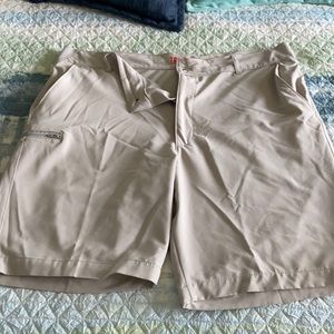 Men’s Lee shorts